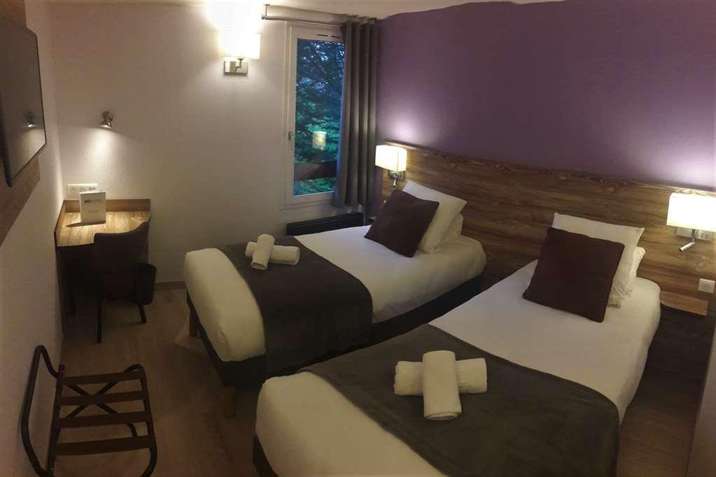 Brit Hotel Confort Pau Lons Rum bild