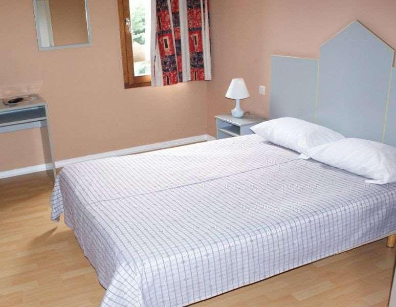 Brit Hotel Confort Pau Lons Rum bild